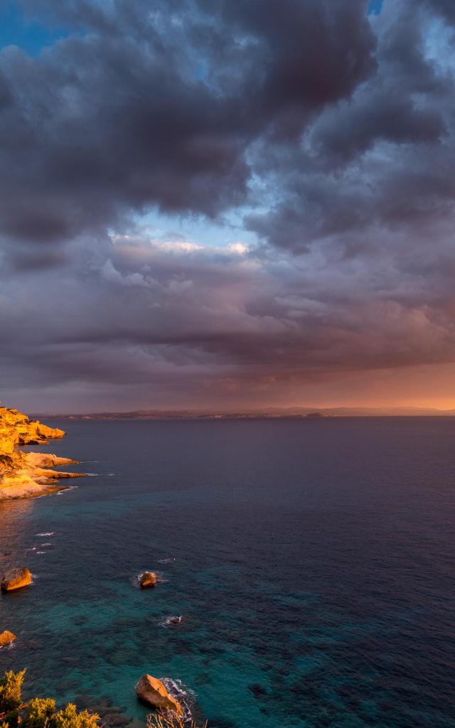 Falaises Bonifacio Campu Rumanilu Coucher Soleil