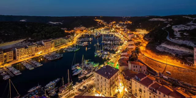 Vue Marina Nuit Ete Bonifacio