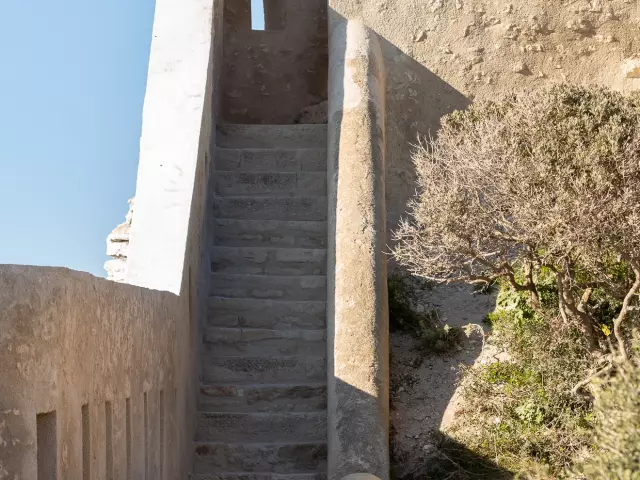 Batterie Saint Francois Escalier Contre Plongee Bonifacio