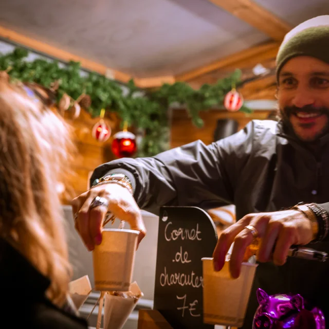 Convivialite Natali In Bunifazziu Marche Noel Bonifacio