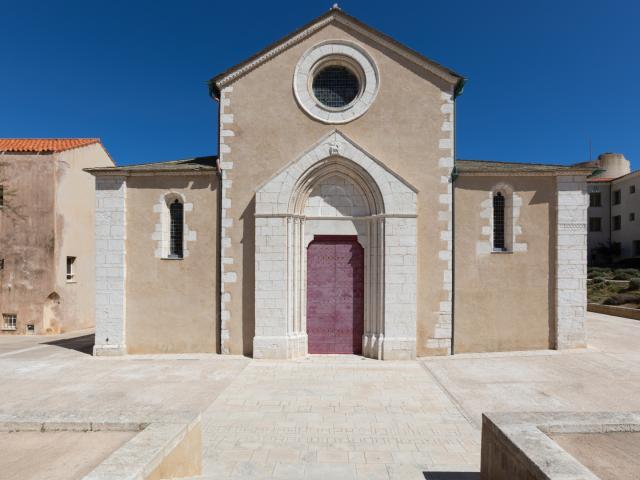 Eglise Saint Dominique Vue Exterieure Bonifacio