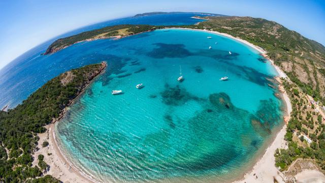 Plage Rondinara Forme Arrondie Bonifacio