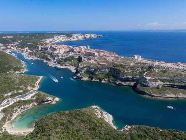 Citadelle Goulet Falaises Nature Vue Aerienne Bonifacio