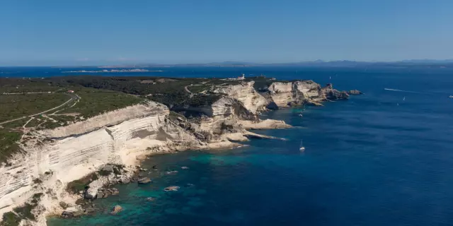 Falaises Reserve Naturelle Bouches Bonifacio