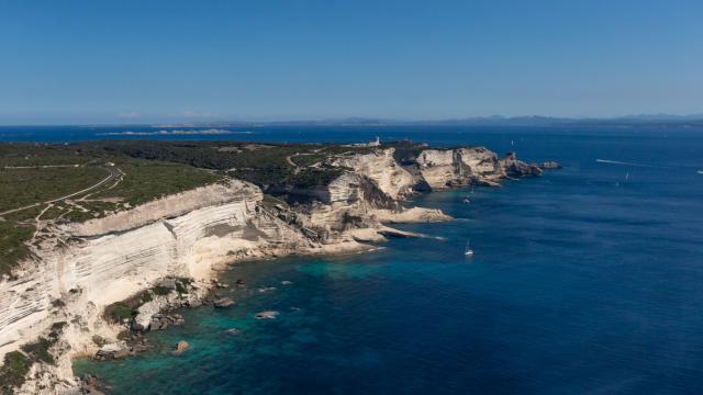 Falaises Reserve Naturelle Bouches Bonifacio