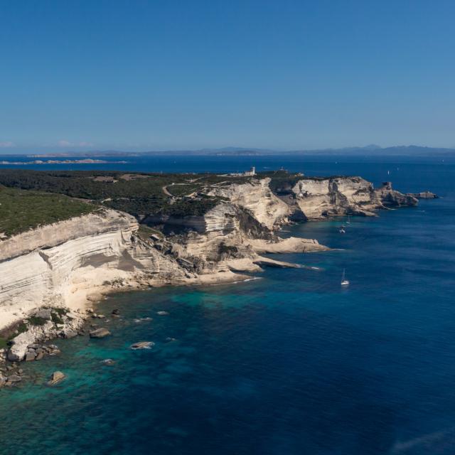 Falaises Reserve Naturelle Bouches Bonifacio