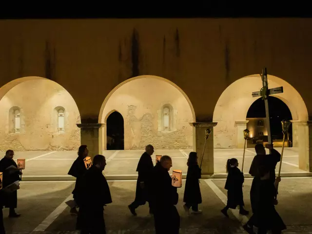 Procession Nocturne Semaine Sainte Bonifacio