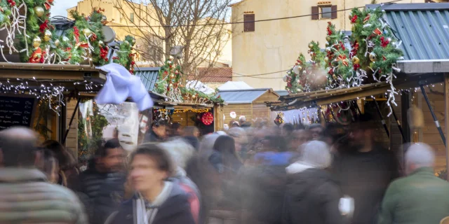 Chalets Visiteurs Natali In Bunifazziu Marche Noel Bonifacio