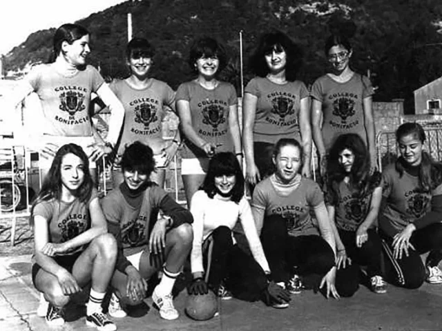 Equipe Feminine Handball 1980 Parcours Patrimoine Sportif Bonifacio